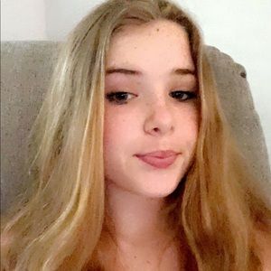 Meet your Posher, Elly